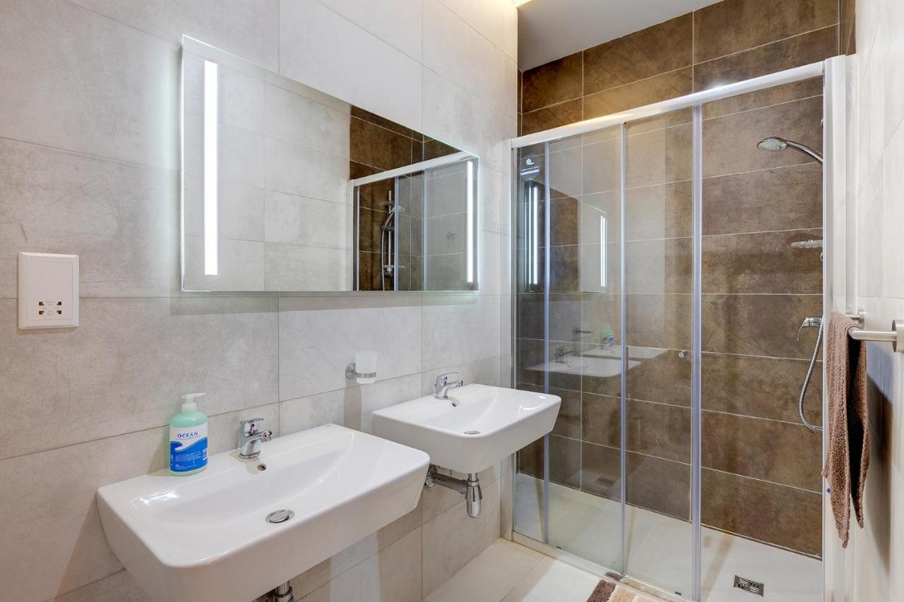 Spectacular Apartment Valletta And Harbour Views Слима Экстерьер фото